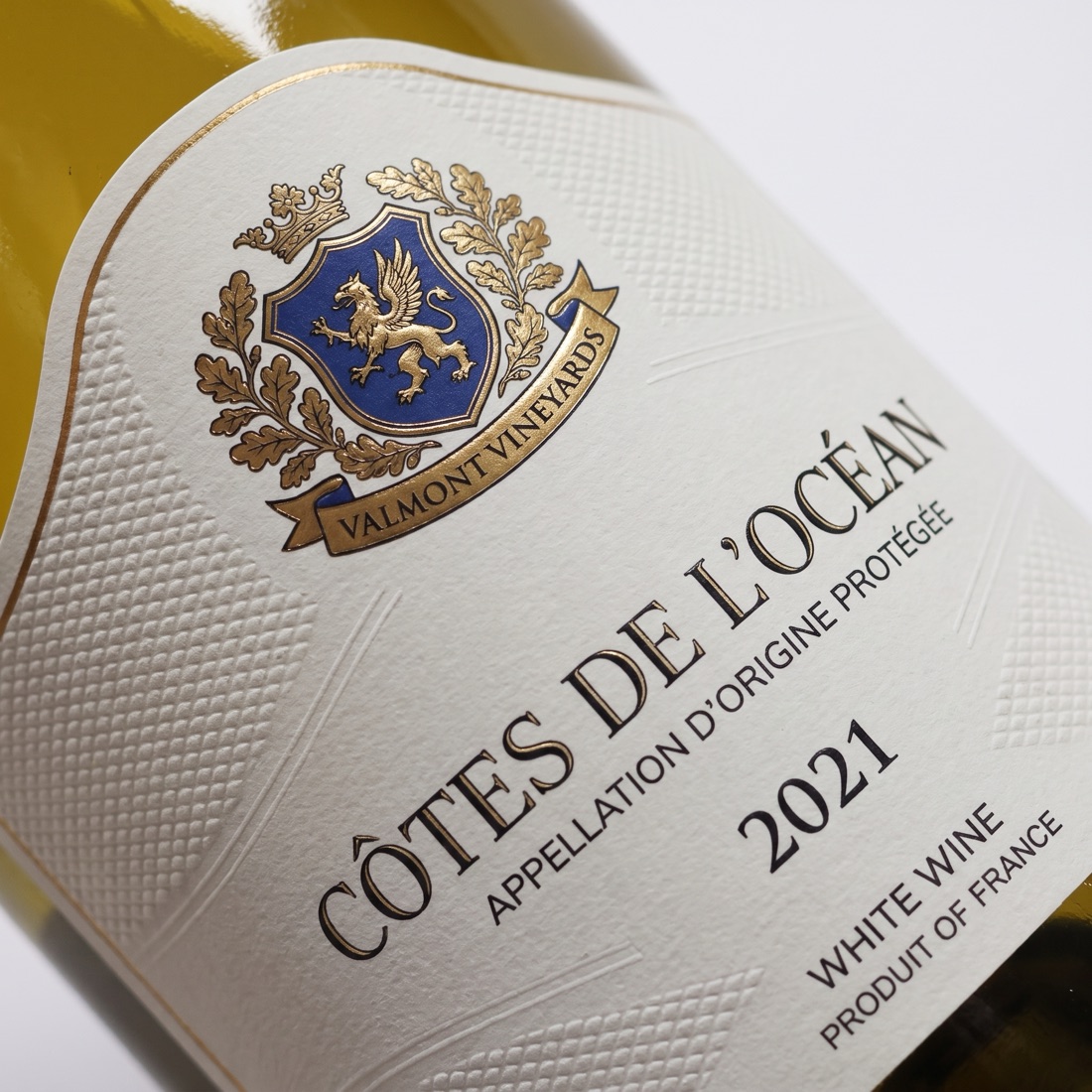 Custom wine bottle label with an original winery design, printed by Euphora